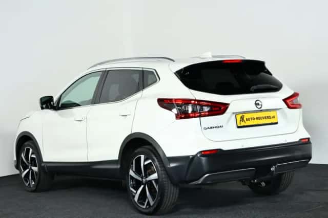 Nissan Qashqai (2017) thumbnail 6