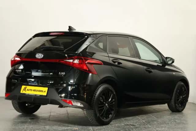 Hyundai i20 (2020) thumbnail 2