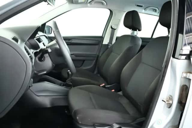 Škoda Fabia (2015) thumbnail 3