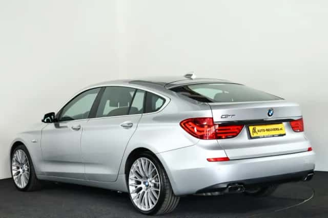 BMW 5-Serie (2009) thumbnail 6