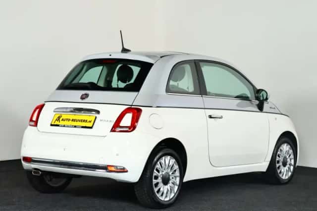 Fiat 500 (2021) thumbnail 2