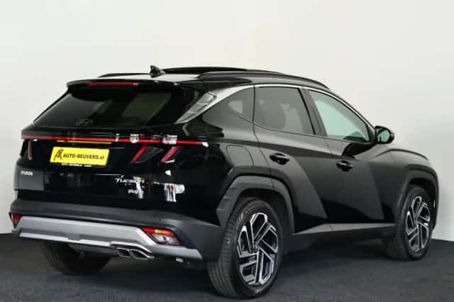 Hyundai Tucson (2025) thumbnail 2