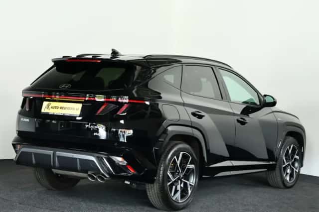 Hyundai Tucson (2021) thumbnail 2