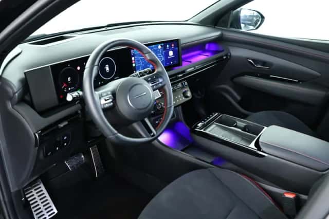 Hyundai Tucson (2021) thumbnail 3