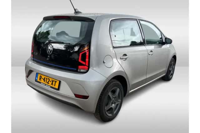 Volkswagen E-Up! (2021) thumbnail 2