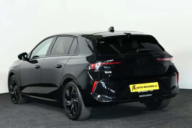 Opel Astra (2023) thumbnail 6