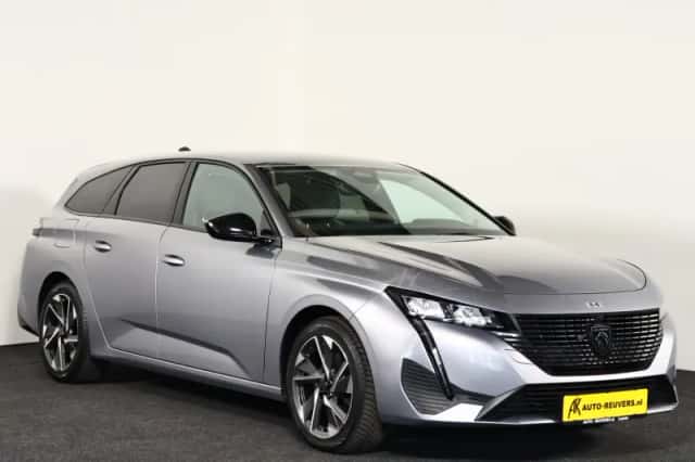 Peugeot 308 (2021) thumbnail 5