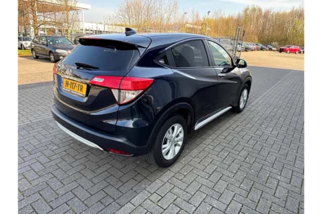 Honda HR-V (2020) thumbnail 3