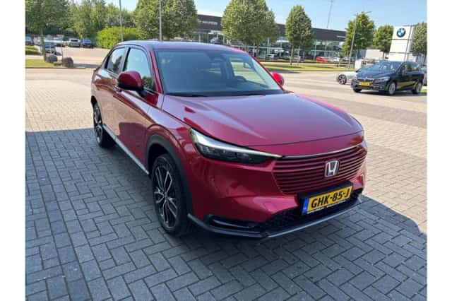 Honda HR-V (2022) thumbnail 2