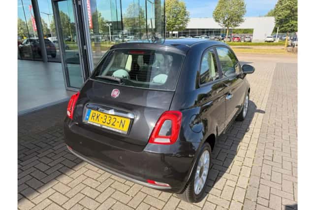 Fiat 500 (2017) thumbnail 3