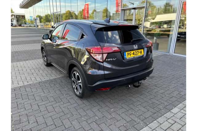 Honda HR-V (2016) thumbnail 4