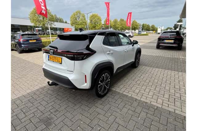 Toyota Yaris Cross (2021) thumbnail 3