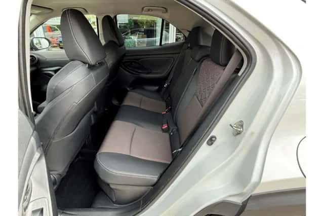 Toyota Yaris Cross (2021) thumbnail 6