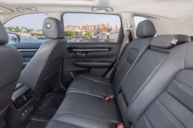 Honda CR-V (2026) thumbnail 4