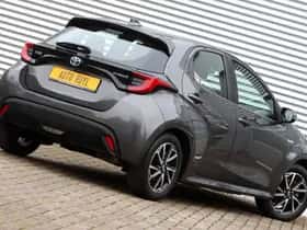 Toyota Yaris (2021) thumbnail 12