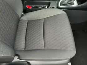 Toyota Yaris (2021) thumbnail 14