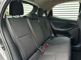 Toyota Yaris (2021) thumbnail 17