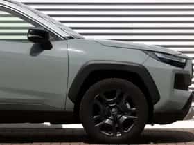 Toyota RAV4 (2024) thumbnail 8
