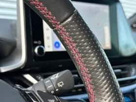 Toyota C-HR (2022) thumbnail 27