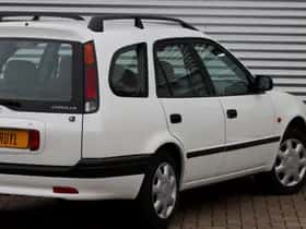 Toyota Corolla (1998) thumbnail 7