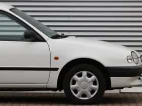 Toyota Corolla (1998) thumbnail 8