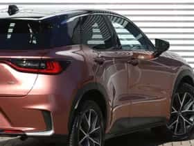 Lexus LBX (2024) thumbnail 7