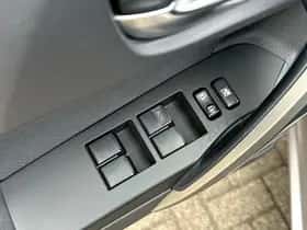 Toyota Auris (2013) thumbnail 27