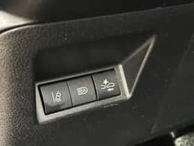 Toyota Yaris (2018) thumbnail 23