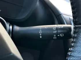 Toyota IQ (2009) thumbnail 21