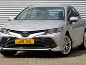Toyota Camry (2019)