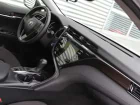 Toyota Camry (2019) thumbnail 13