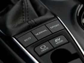 Toyota Camry (2019) thumbnail 23