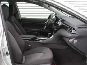 Toyota Camry (2019) thumbnail 4