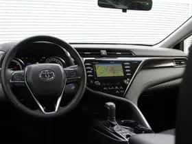 Toyota Camry (2019) thumbnail 9