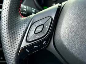 Toyota C-HR (2023) thumbnail 20