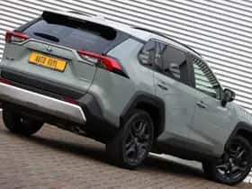 Toyota RAV4 (2024) thumbnail 12