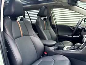 Toyota RAV4 (2024) thumbnail 14