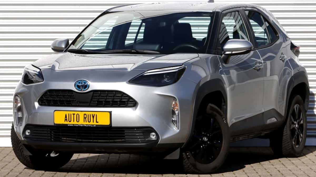 Toyota Yaris Cross (2024) — foto 1