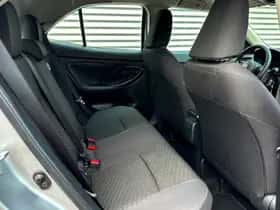 Toyota Yaris Cross (2024) thumbnail 17