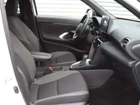 Toyota Yaris Cross (2022) thumbnail 3