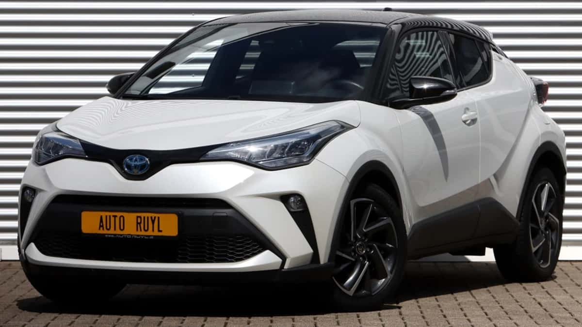 Toyota C-HR (2023) — foto 1