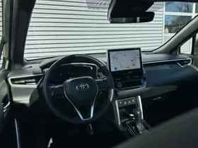 Toyota Corolla (2023) thumbnail 9