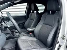 Toyota Yaris (2022) thumbnail 16