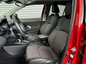 Toyota Yaris Cross (2024) thumbnail 16