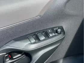 Toyota Yaris Cross (2024) thumbnail 26