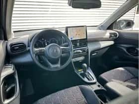 Toyota Yaris Cross (2024) thumbnail 9