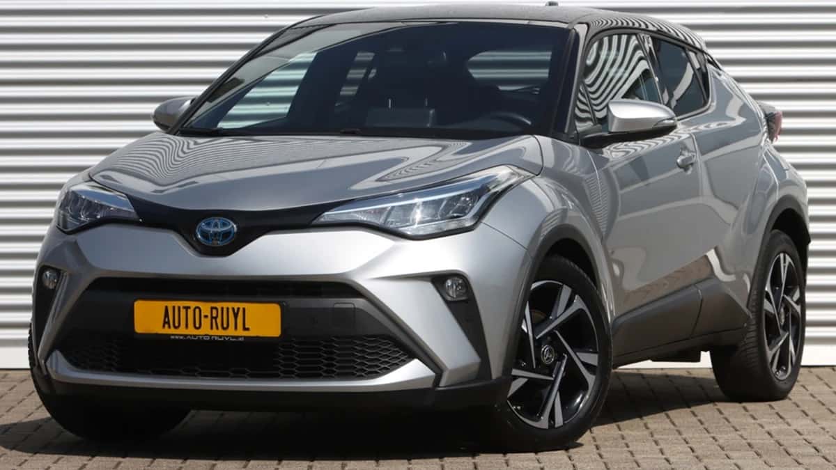 Toyota C-HR (2023) — foto 1