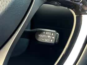 Toyota C-HR (2023) thumbnail 22