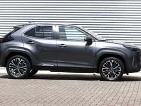 Toyota Yaris Cross (2023) thumbnail 3