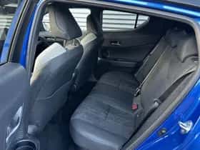 Toyota C-HR (2022) thumbnail 17